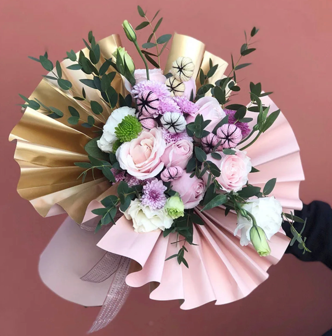Bicolor Metallic Flower Wrapping Paper - Light Pink & Gold