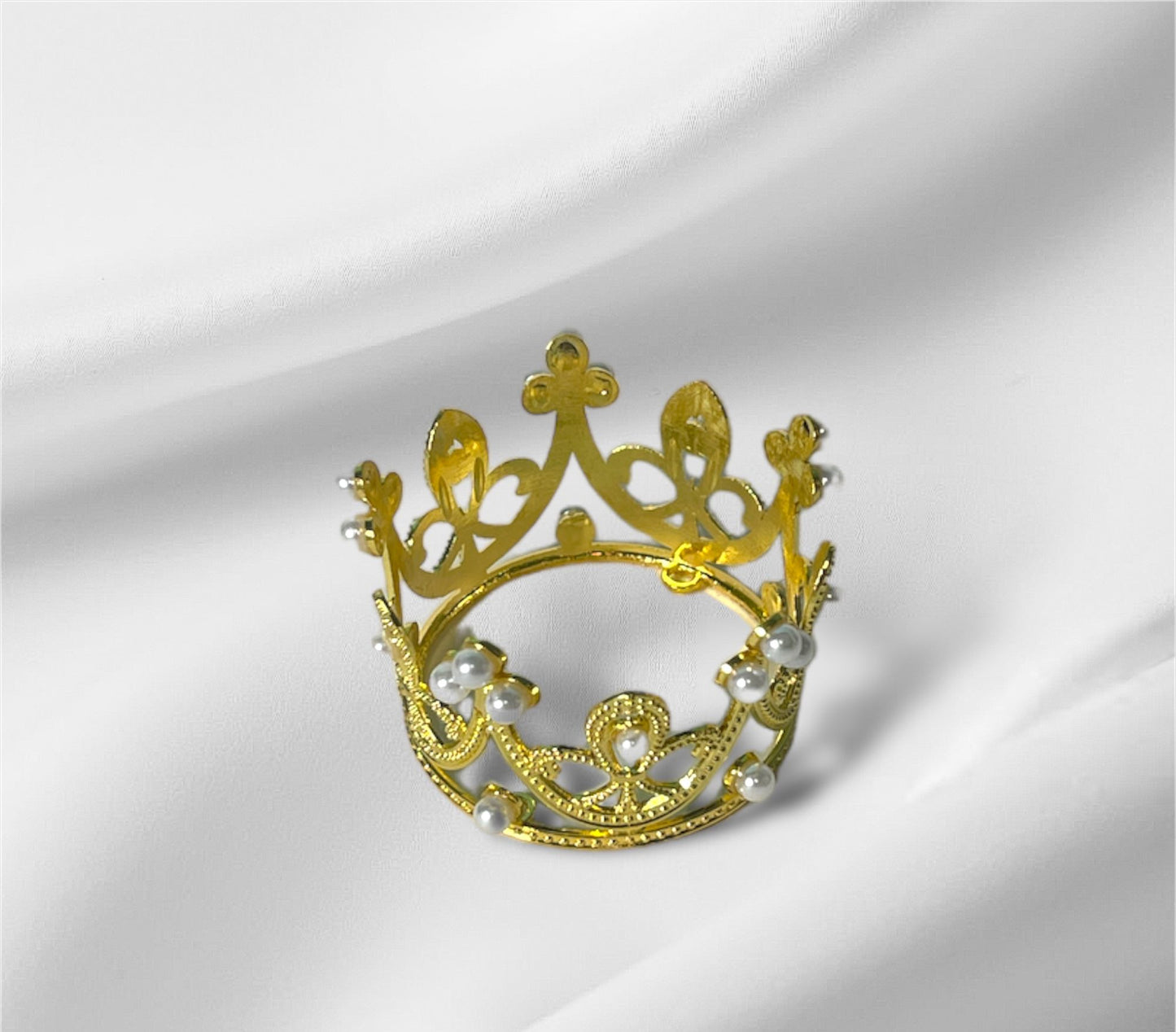 Small 1.8" Pearl Crown - Gold